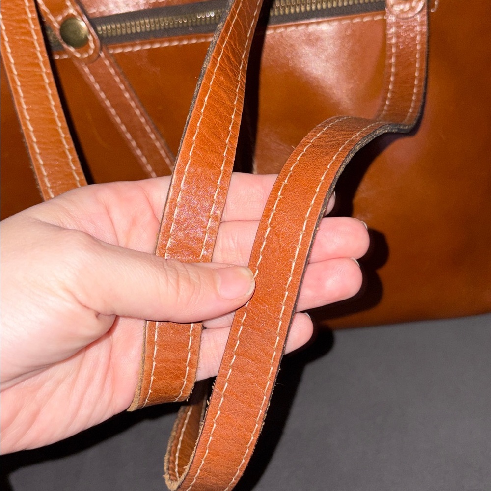 Patricia Nash Brown Leather Shoulder Bag - Picture 3 of 11